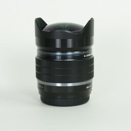 OLYMPUS M.ZUIKO DIGITAL ED 8mm F1.8 Fisheye PRO OLYMPUS M.ZUIKO DIGITAL ED 8mm F1.8 Fisheye PRO
