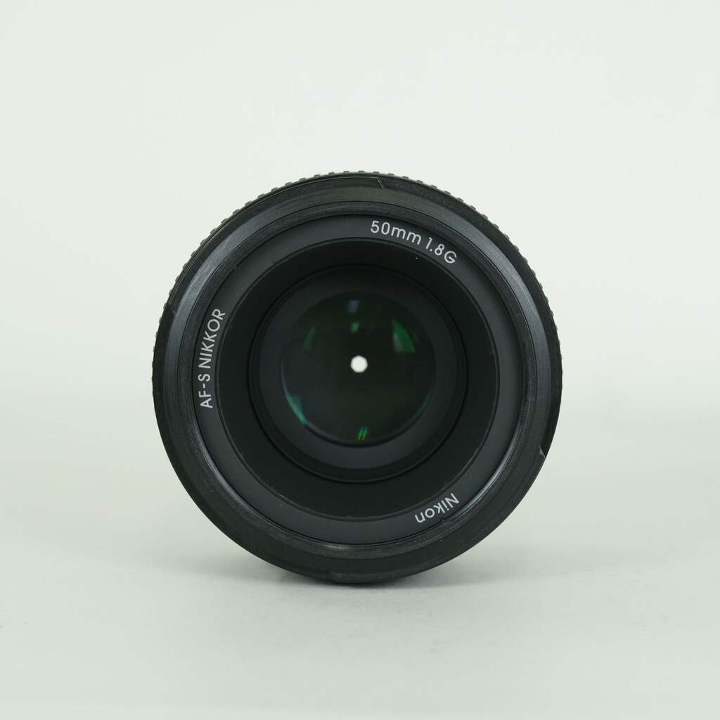 Nikon AF-S NIKKOR 50mm f/1.8G Nikon AF-S NIKKOR 50mm f/1.8G
