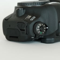Canon EOS 6D Mark II