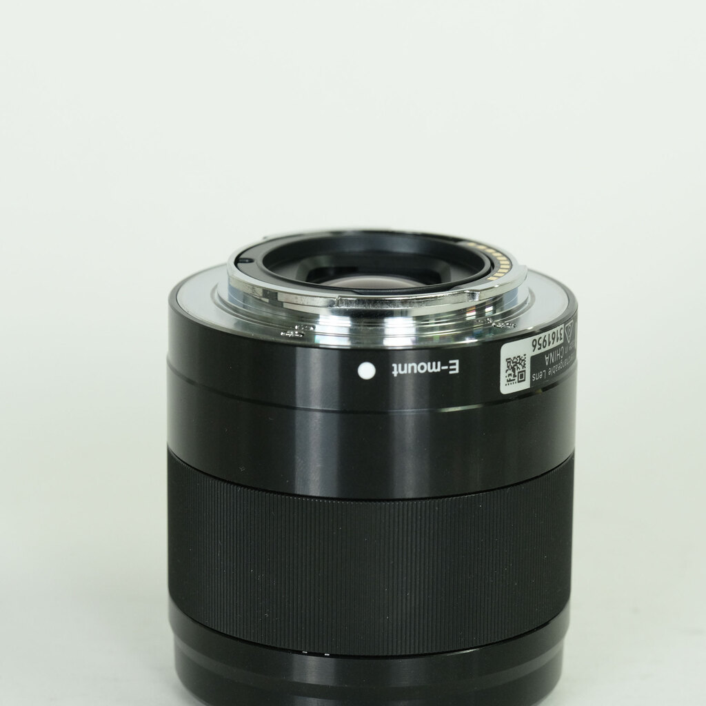 SONY E 50mm F1.8 OSS SEL50F18