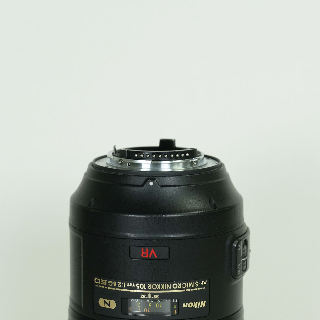 Nikon AF-S VR Micro-Nikkor 105mm f/2.8G IF-ED