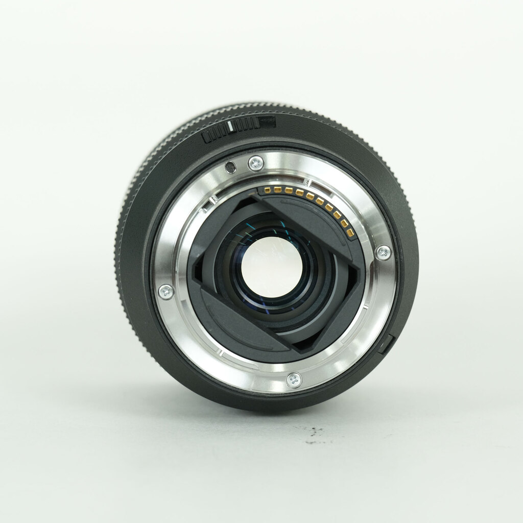 SONY FE 20-70mm F4 G SEL2070Gの出品 | ONE SCENE（ワンシーン）
