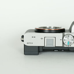 SONY α7C II(ILCE-7CM2) SONY α7C II(ILCE-7CM2)