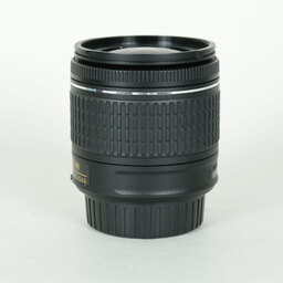 Nikon AF-P DX NIKKOR 18-55mm F3.5-5.6G VR Nikon AF-P DX NIKKOR 18-55mm F3.5-5.6G VR