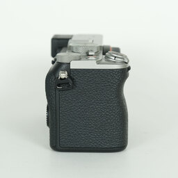 SONY α7C II(ILCE-7CM2) SONY α7C II(ILCE-7CM2)