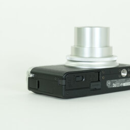 FUJIFILM XQ2 シルバー