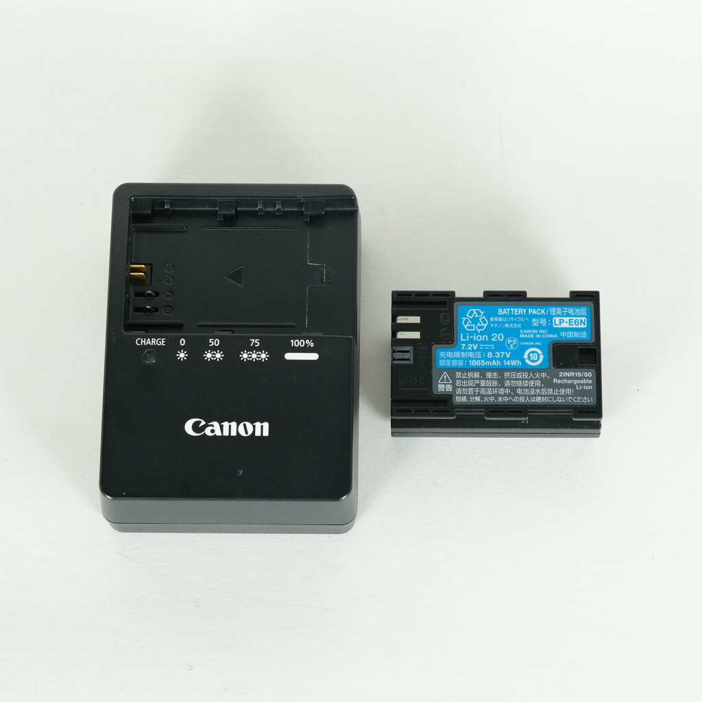 Canon EOS 80D Canon EOS 80D