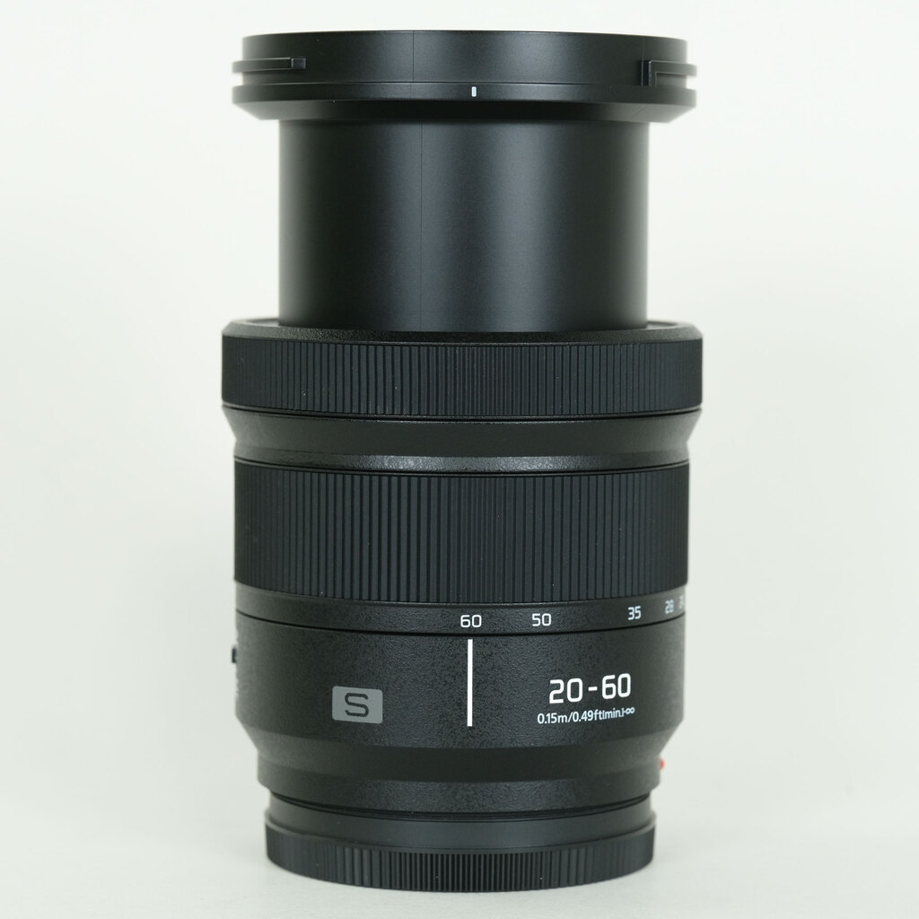 Panasonic LUMIX S 20-60mm F3.5-5.6 Panasonic LUMIX S 20-60mm F3.5-5.6