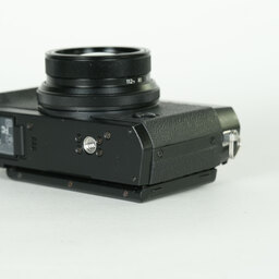 FUJIFILM X30 ブラック