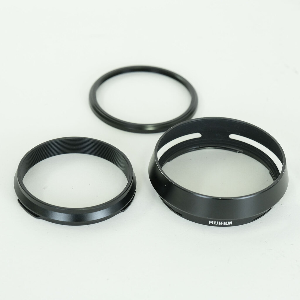 FUJIFILM X100V ブラック