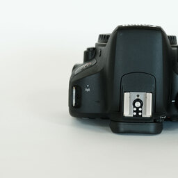 Canon EOS Kiss X9i