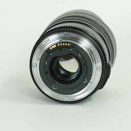 Canon EF14mm F2.8L II USM