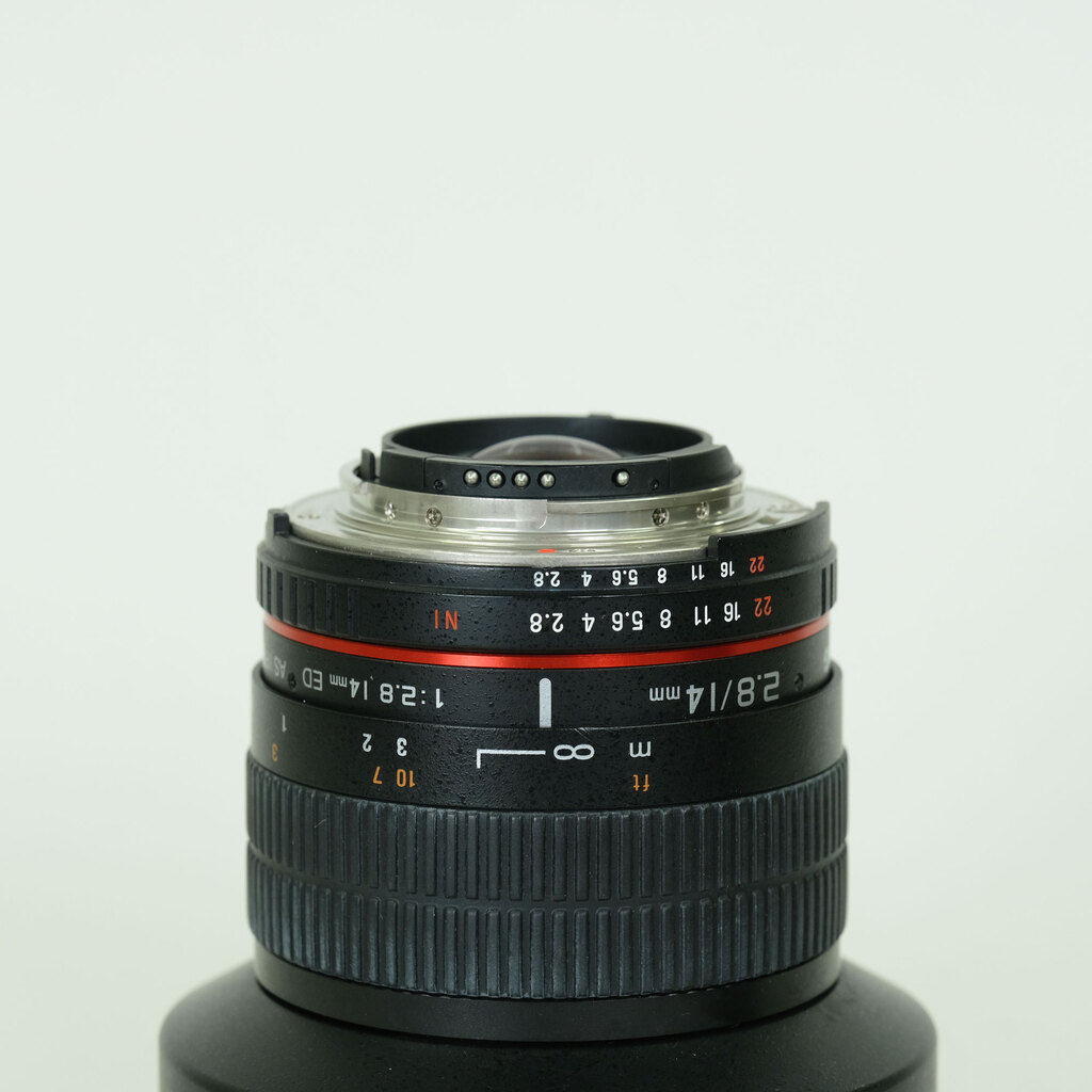 SAMYANG 14mm F2.8 ED AS IF UMC (ニコンF用) SAMYANG 14mm F2.8 ED AS IF UMC (ニコンF用)
