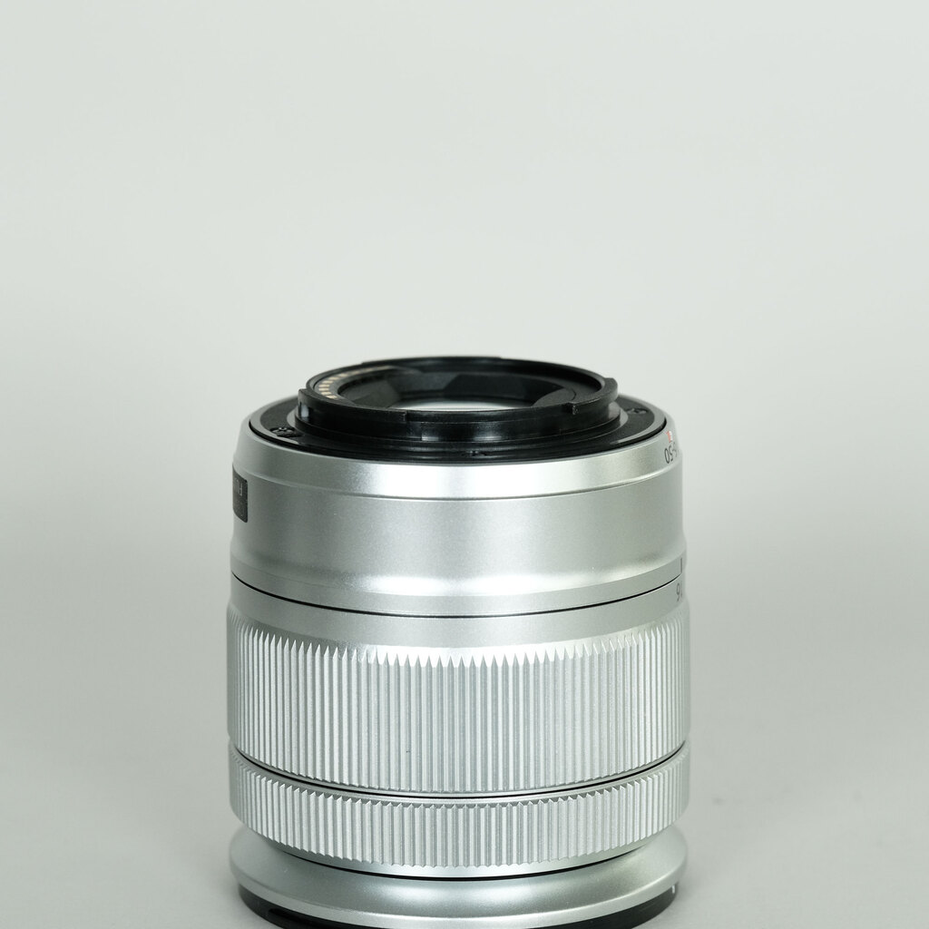 FUJIFILM フジノン XC16-50mm F3.5-5.6 OIS シルバー