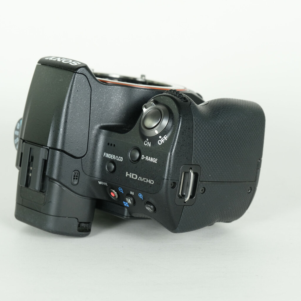 SONY α55（SLT-A55V）の出品 | ONE SCENE（ワンシーン）