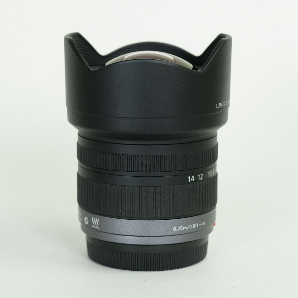 Panasonic LUMIX G VARIO 7-14mm / F4.0 ASPH. Panasonic LUMIX G VARIO 7-14mm / F4.0 ASPH.