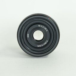 SONY FE 40mm F2.5 G SEL40F25G
