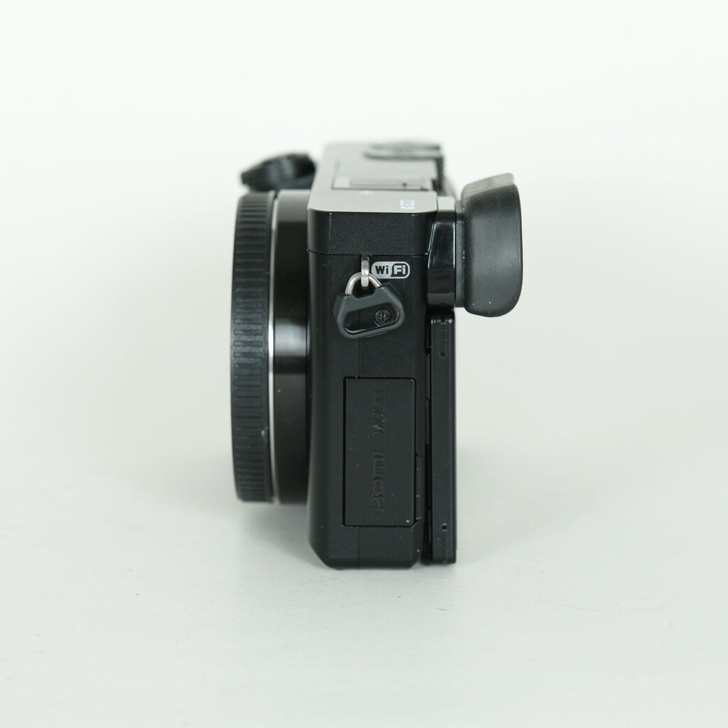 SONY α6000（ILCE-6000）