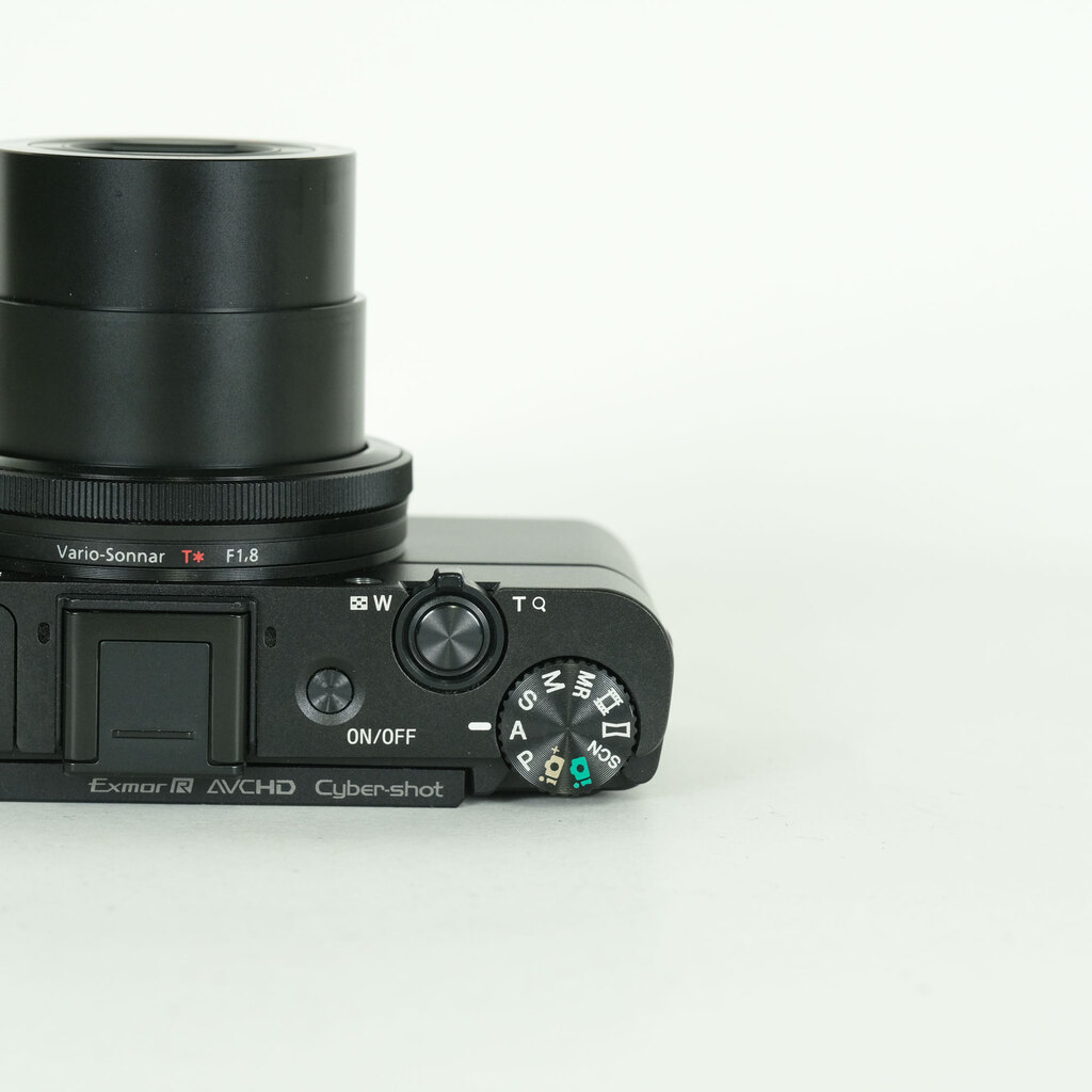 SONY Cyber-shot DSC-RX100M2