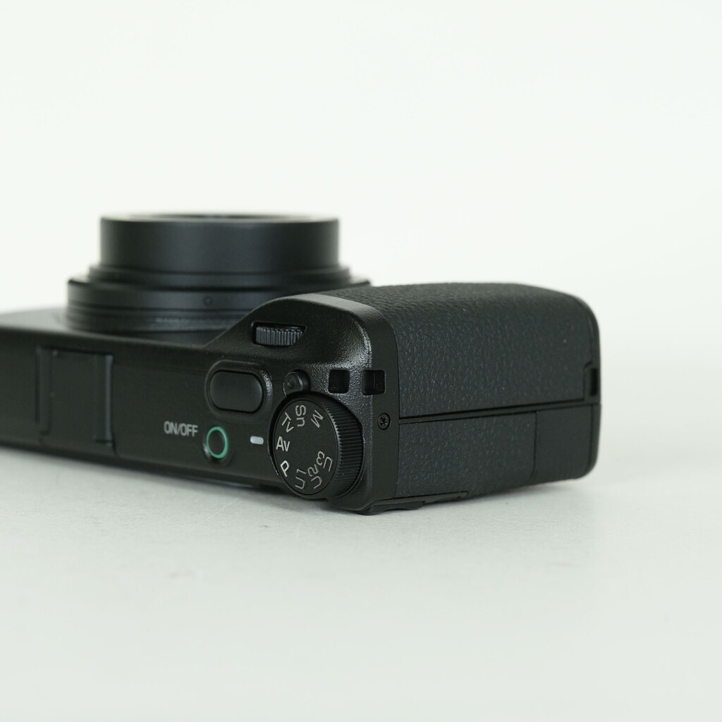 RICOH GR IV RICOH GR IV