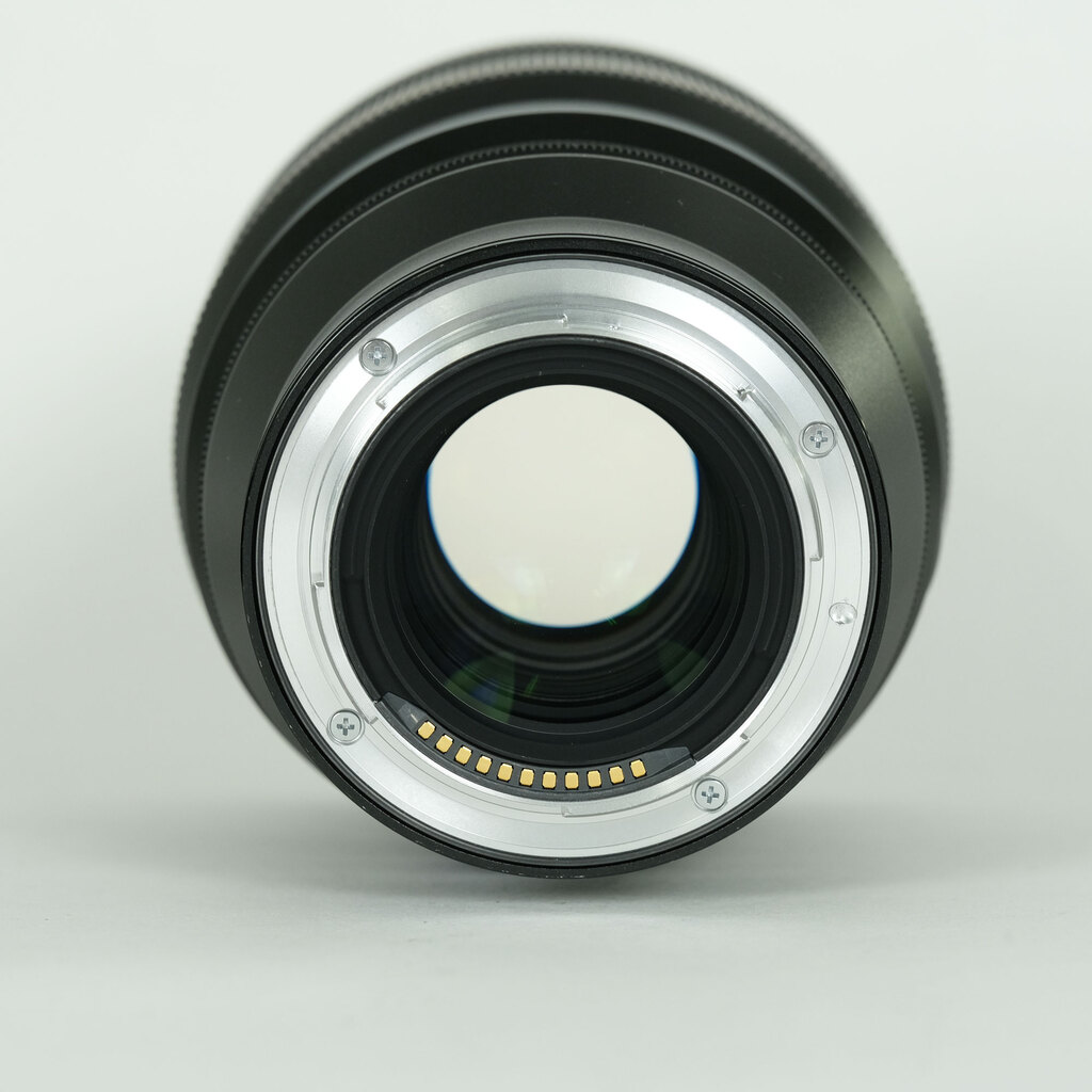 Nikon NIKKOR Z 135mm f/1.8 S Plena