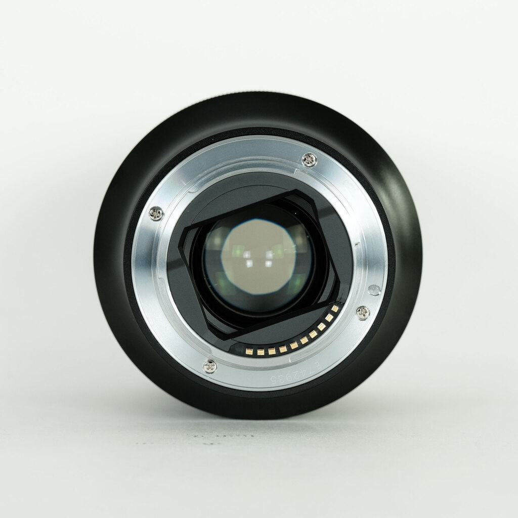 TOKINA atx-m 85mm F1.8 FE