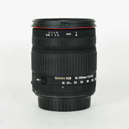 SIGMA 18-200mm F3.5-6.3 DC [キヤノンEF用]