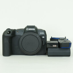 Canon EOS R8