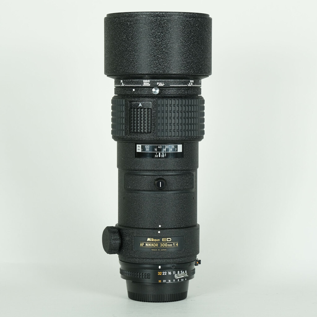 Nikon AF NIKKOR 300mm F4 ED IFの出品 | ONE SCENE（ワンシーン）