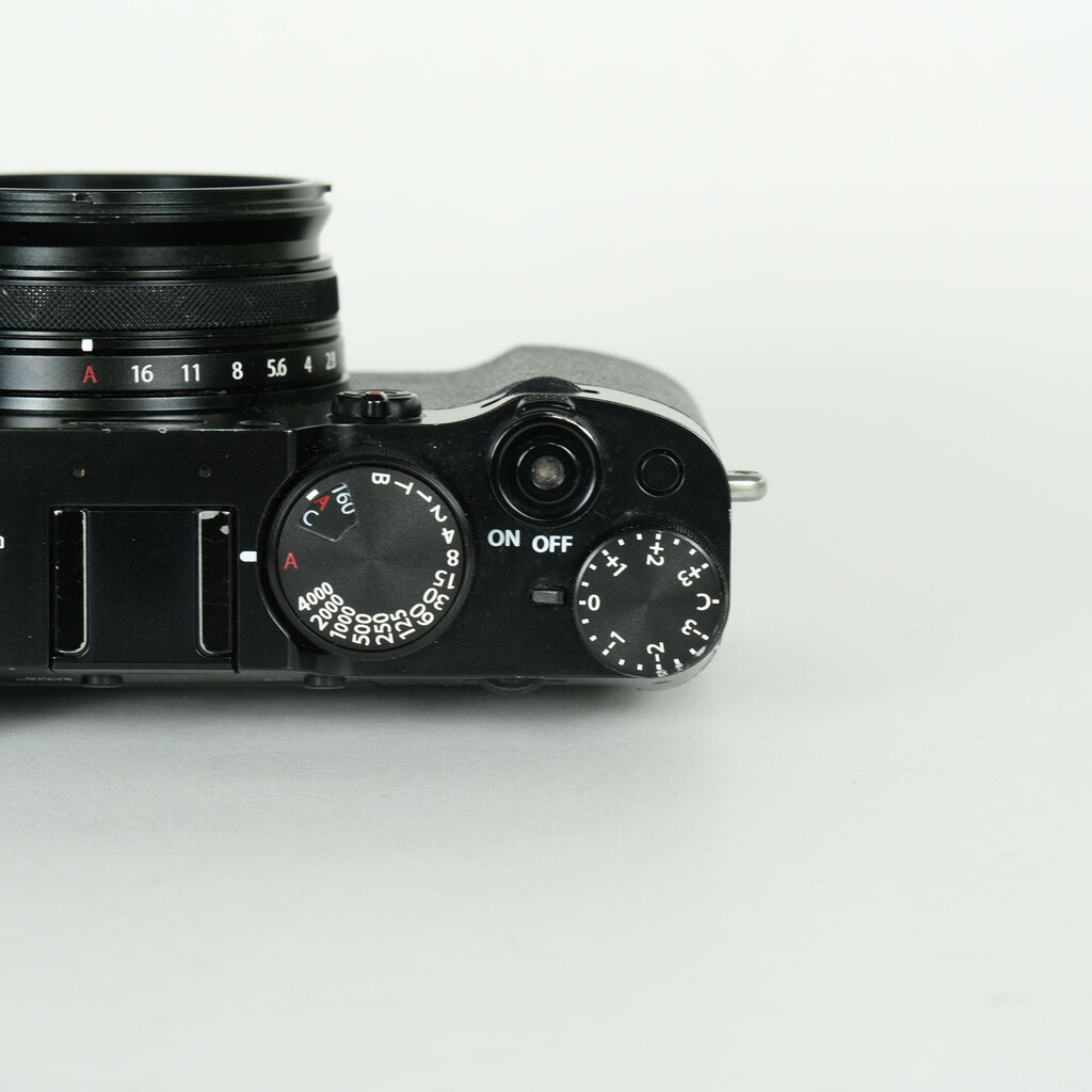 FUJIFILM X100V ブラック FUJIFILM X100V ブラック