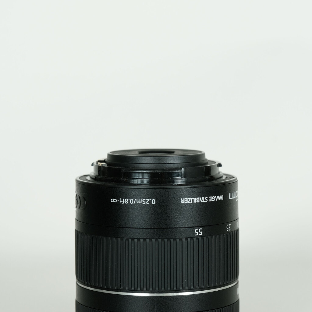 Canon EF-S18-55mm F4-5.6 IS STM
