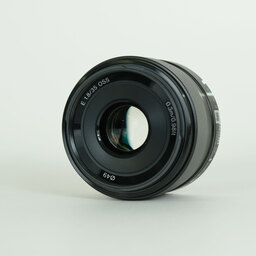 SONY E 35mm F1.8 OSS SEL35F18 SONY E 35mm F1.8 OSS SEL35F18