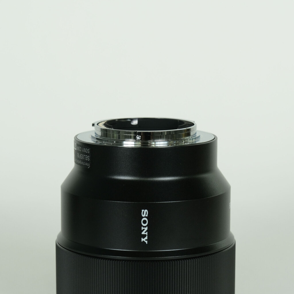 SONY FE 85mm F1.8 SEL85F18 SONY FE 85mm F1.8 SEL85F18