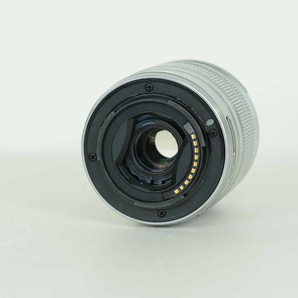 FUJIFILM フジノン XC16-50mm F3.5-5.6 OIS シルバー