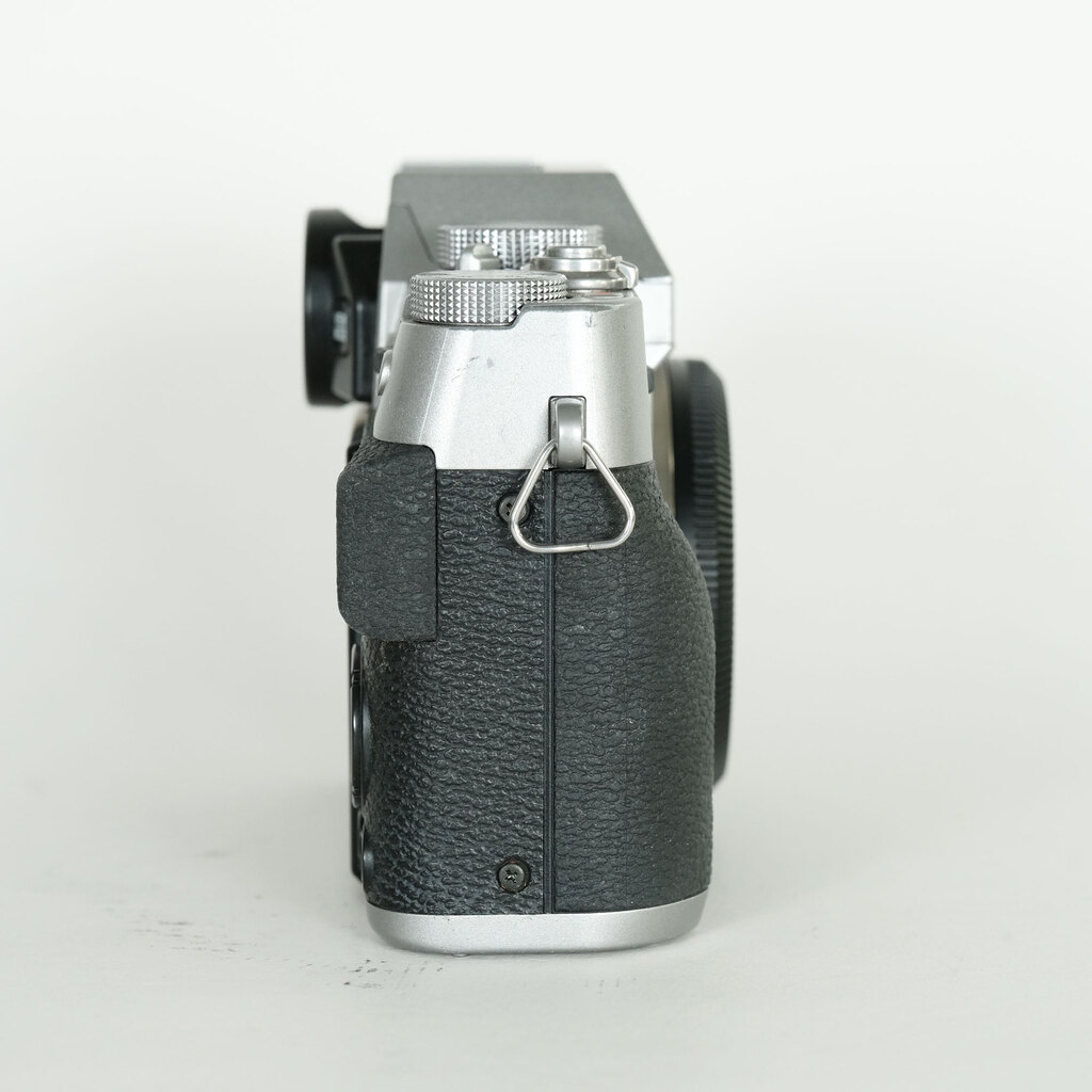 FUJIFILM X-T10 ボディ シルバー