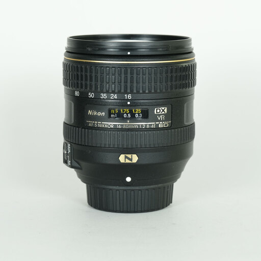 Nikon AF-S DX NIKKOR 16-80mm f/2.8-4E ED VR Nikon AF-S DX NIKKOR 16-80mm f/2.8-4E ED VR