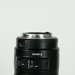 Canon EF70-300mm F4-5.6 IS USM