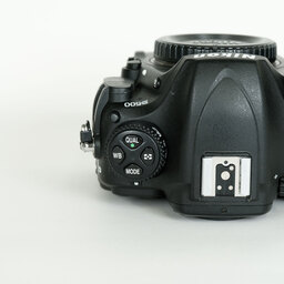 Nikon D500