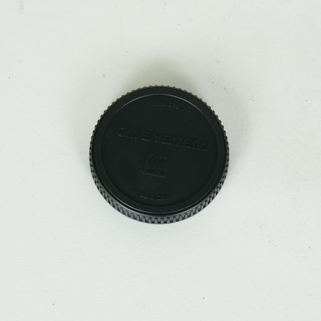 OLYMPUS M.ZUIKO DIGITAL ED 40-150mm F4.0 PRO OLYMPUS M.ZUIKO DIGITAL ED 40-150mm F4.0 PRO