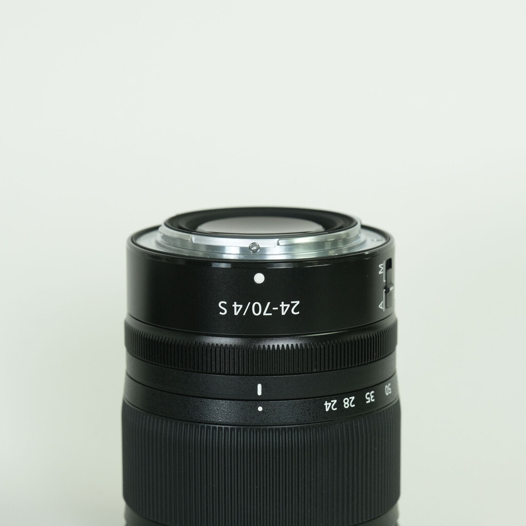Nikon NIKKOR Z 24-70mm f/4 S Nikon NIKKOR Z 24-70mm f/4 S