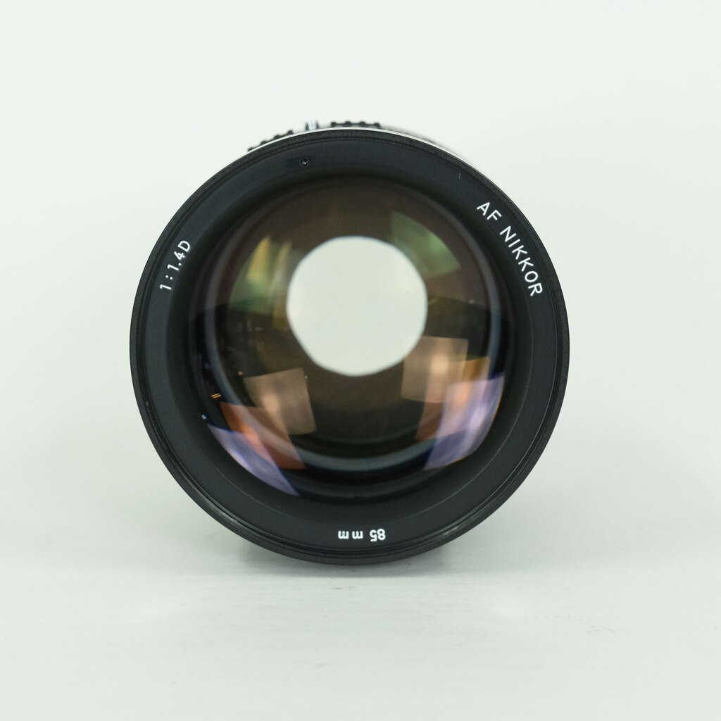 Nikon Ai AF Nikkor 85mm F1.4D IF