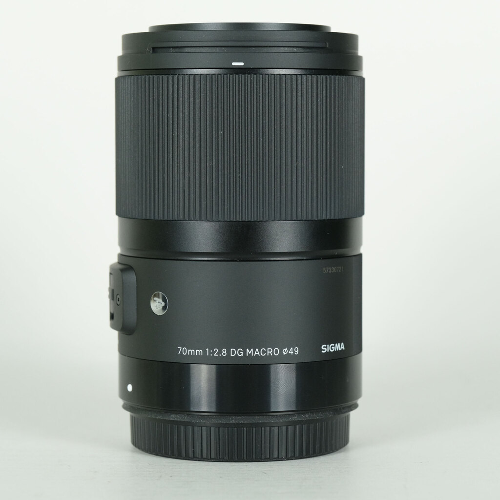中古　SIGMA 70mm F2.8 DG MACRO レンズ 70mm F2.8 DG MACRO [キヤノン用] 中古価格比較 - 価格.com