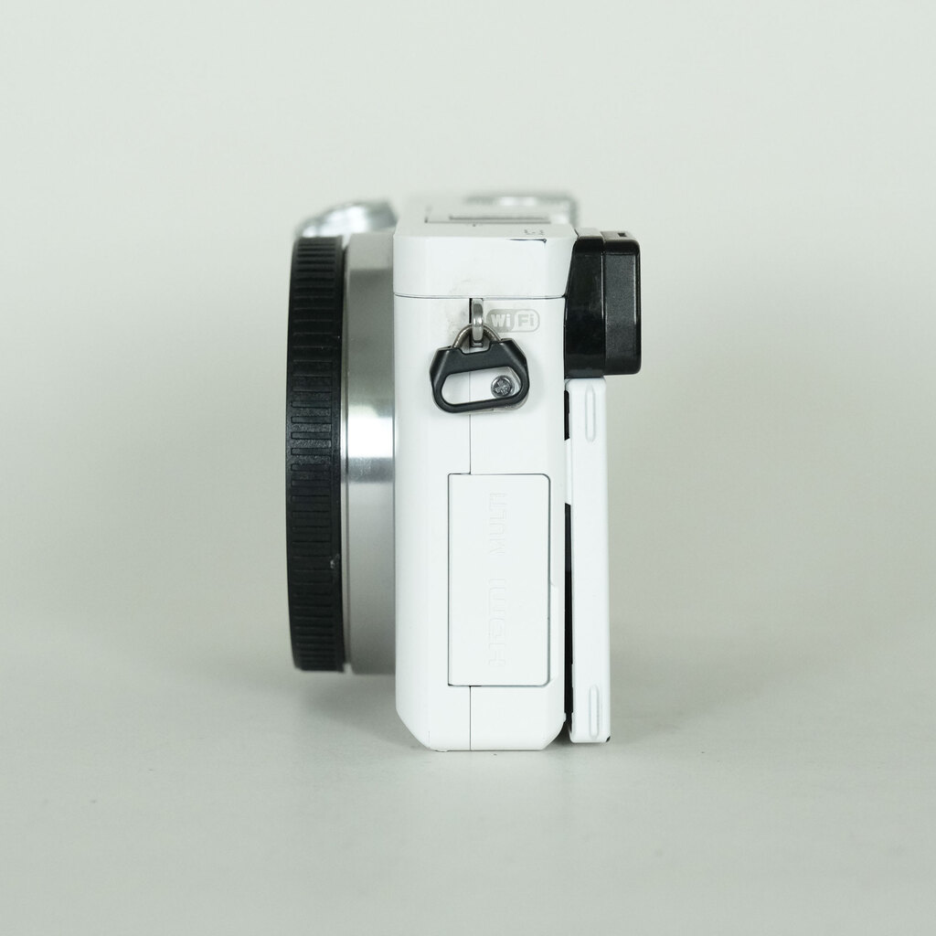 SONY α6000（ILCE-6000）