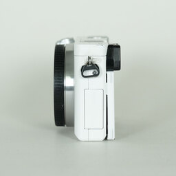SONY α6000（ILCE-6000）