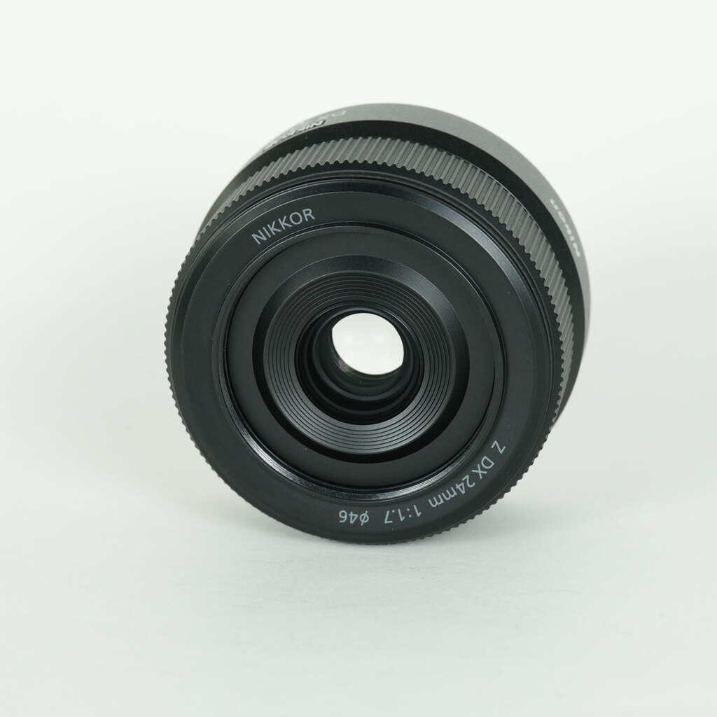 Nikon NIKKOR Z DX 24mm f/1.7の出品 | ONE SCENE（ワンシーン）