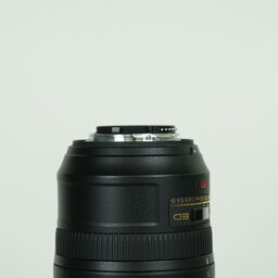 Nikon AF-S VR Zoom-Nikkor 70-300mm F4.5-5.6G IF-ED