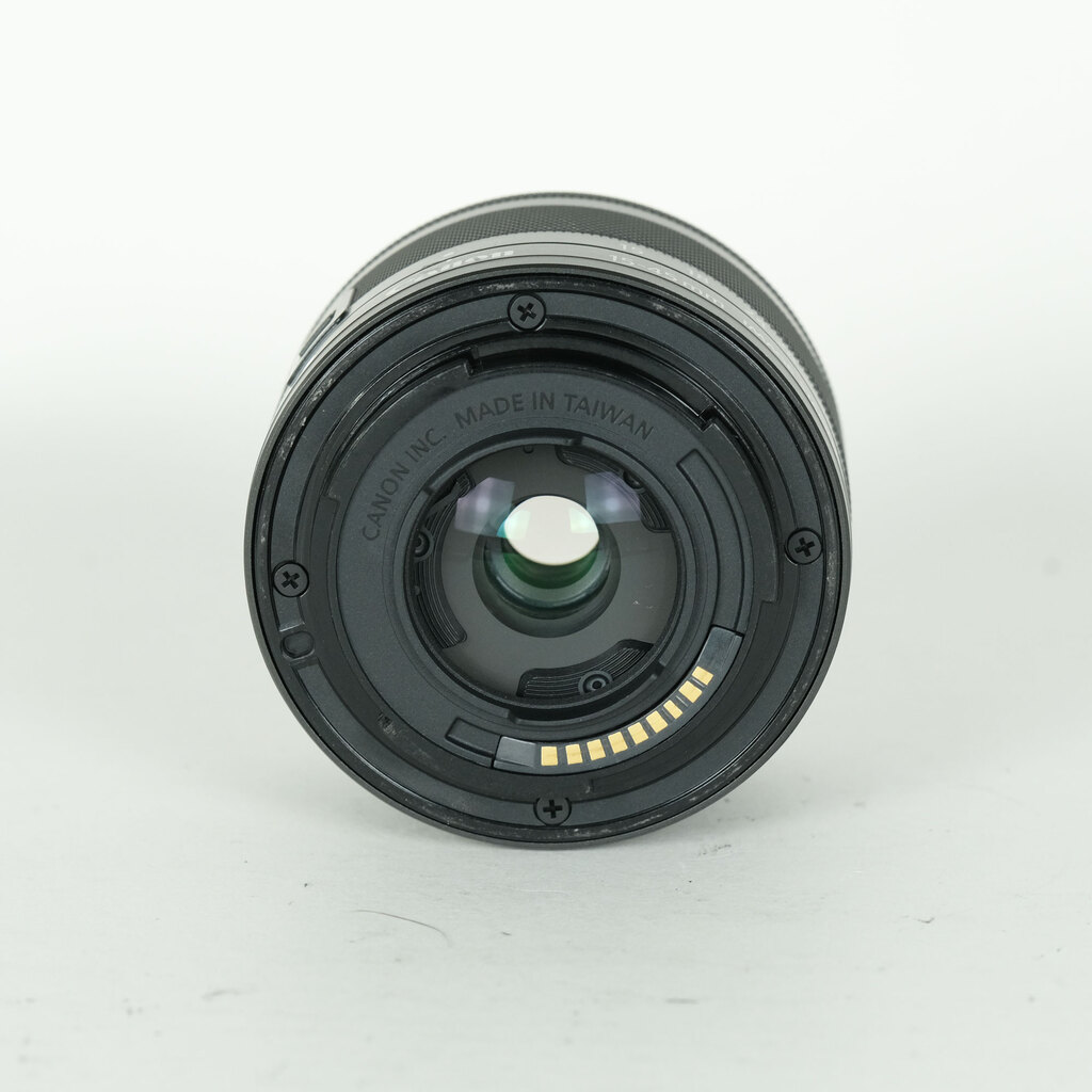 Canon EF-M15-45mm F3.5-6.3 IS STMの出品 | ONE SCENE（ワンシーン）