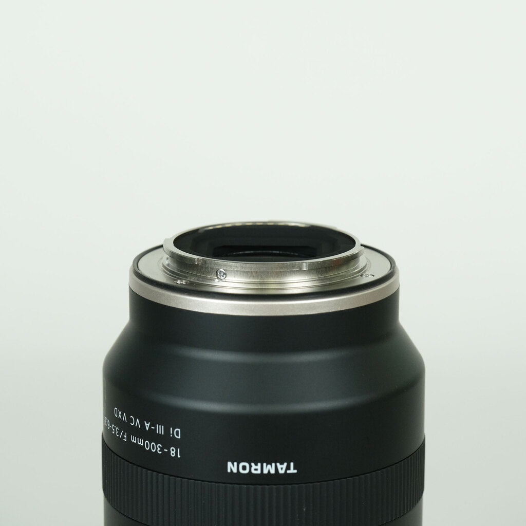 TAMRON 18-300mm F/3.5-6.3 Di III-A VC VXD (Model B061) [ソニーE用]