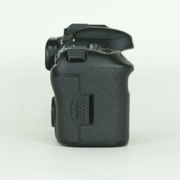 Canon EOS 7D Mark II Canon EOS 7D Mark II