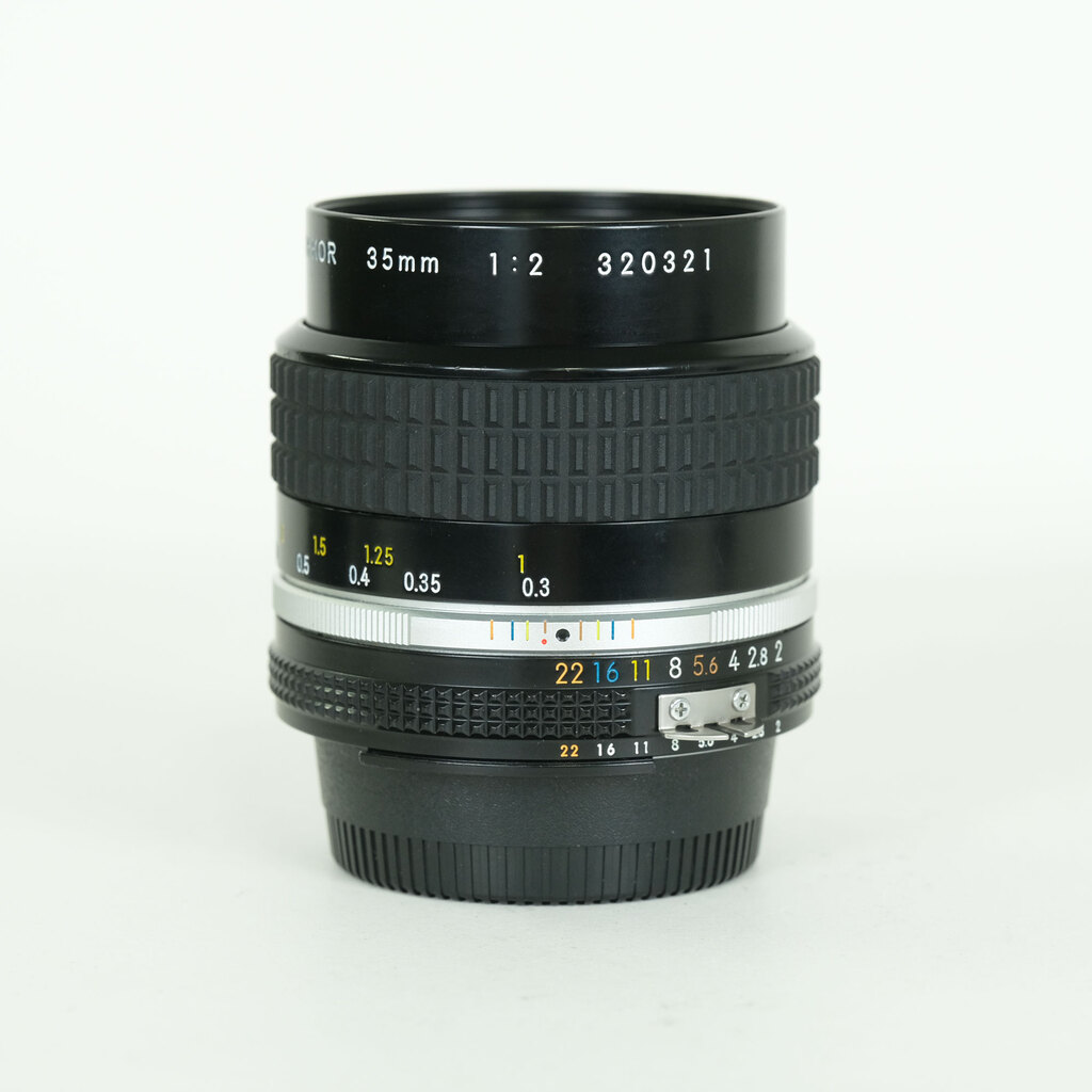 Nikon AI Nikkor 35mm F2S Nikon AI Nikkor 35mm F2S